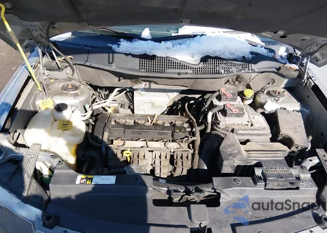 2015 Jeep Compass Sport z USA, uszkodzony, nr VIN 1C4NJCBA8FD156623